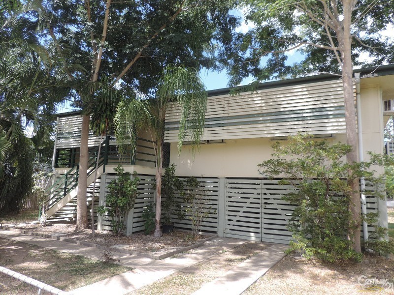 246 Charles Street, Cranbrook QLD 4814