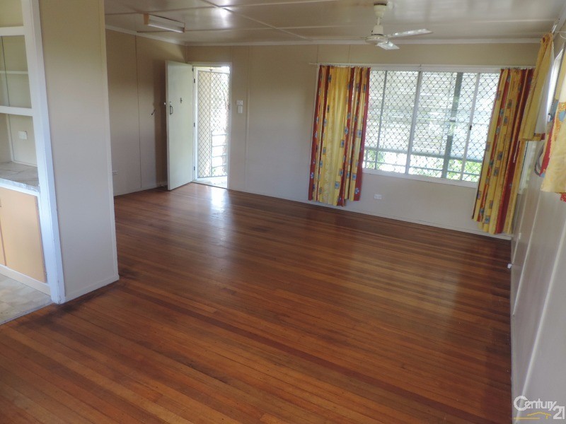 246 Charles Street, Cranbrook QLD 4814