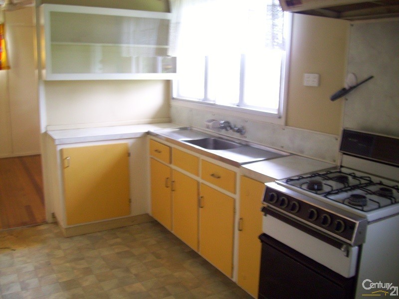 246 Charles Street, Cranbrook QLD 4814