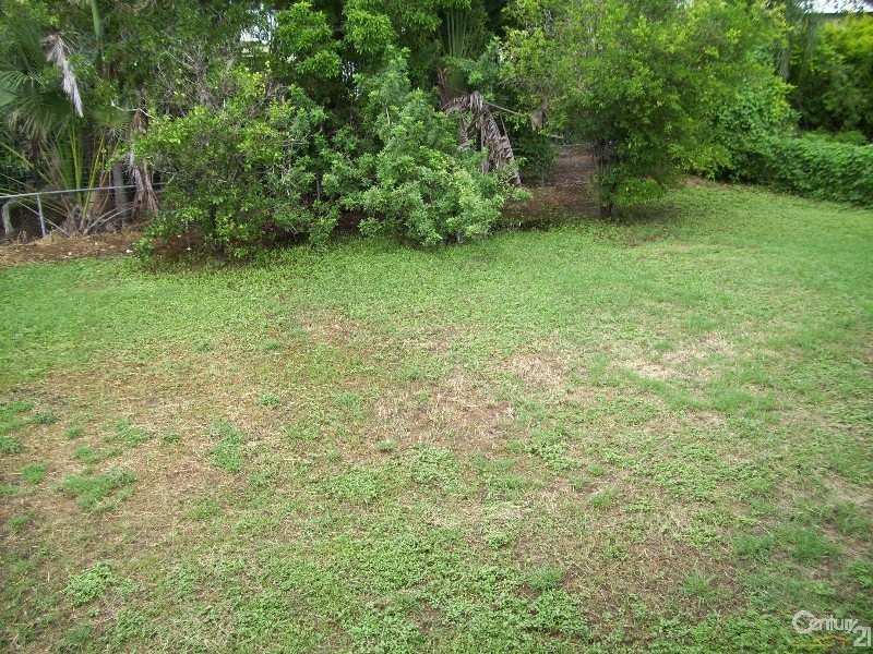 246 Charles Street, Cranbrook QLD 4814