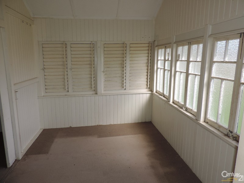 108 COOK STREET, North Ward QLD 4810