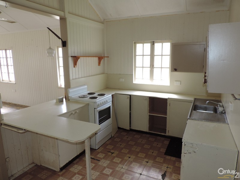 108 COOK STREET, North Ward QLD 4810