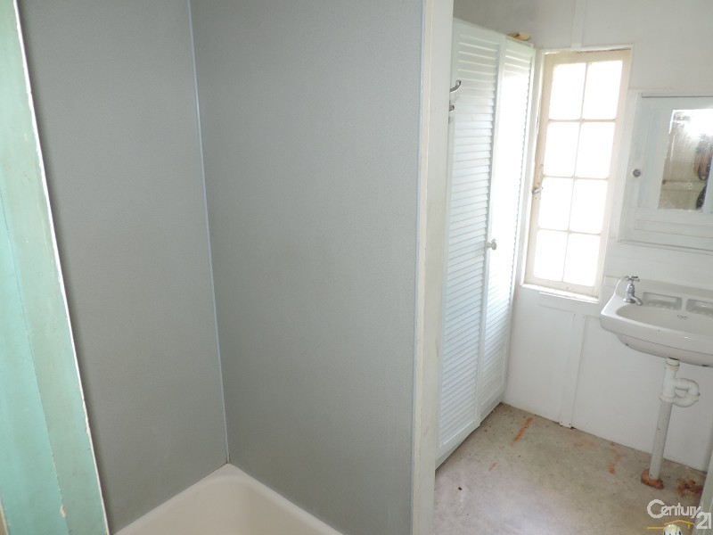 108 COOK STREET, North Ward QLD 4810