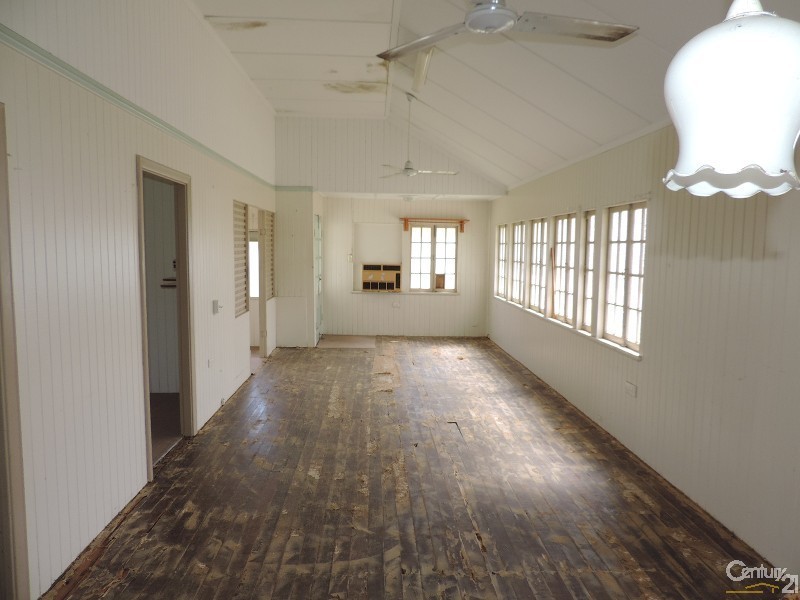 108 COOK STREET, North Ward QLD 4810