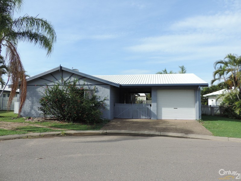 3/10 BLANES STREET, Cranbrook QLD 4814