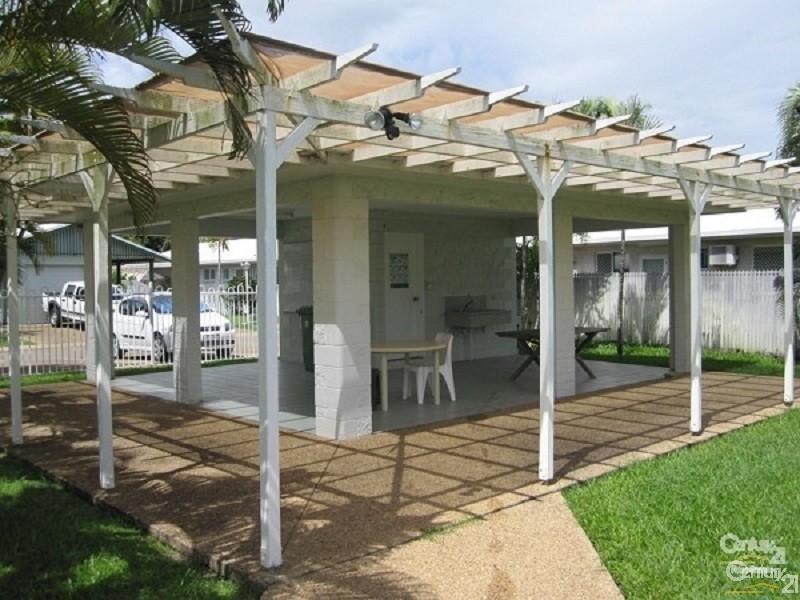 3/10 BLANES STREET, Cranbrook QLD 4814