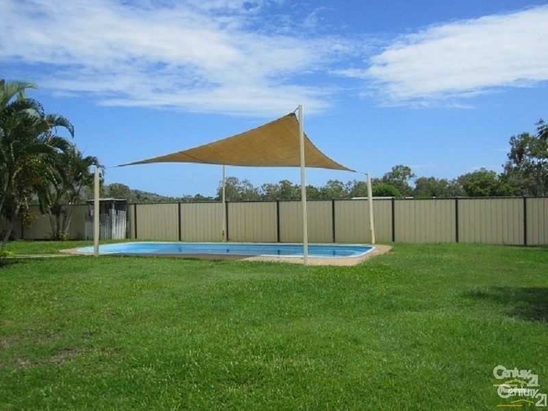 3/10 BLANES STREET, Cranbrook QLD 4814