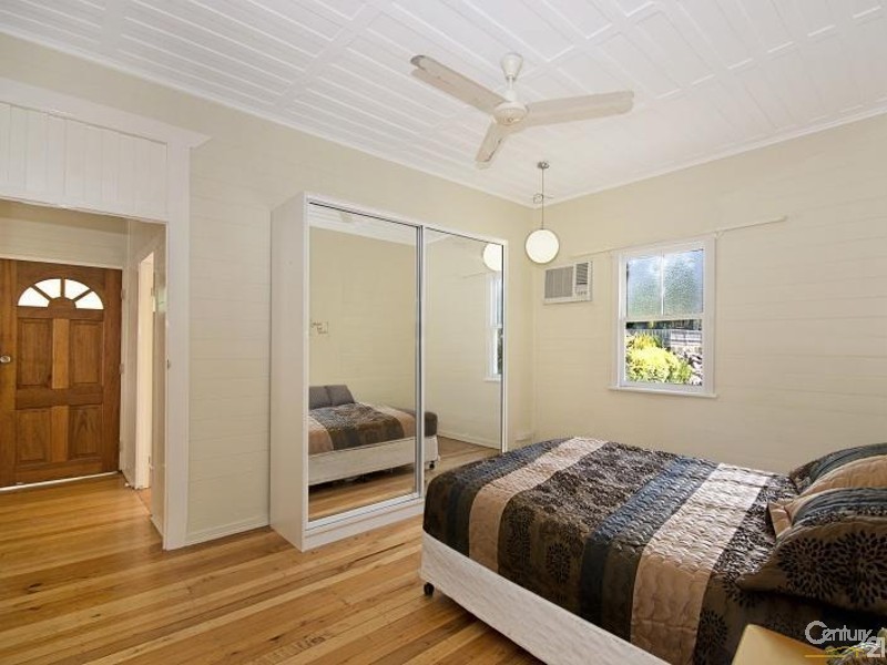 28 QUEEN STREET, North Ward QLD 4810