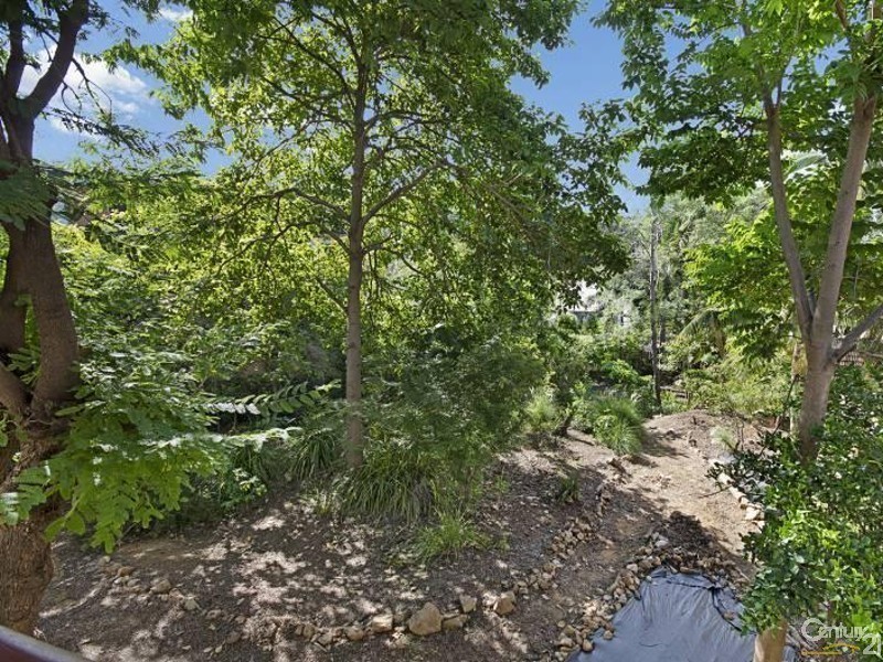 28 QUEEN STREET, North Ward QLD 4810