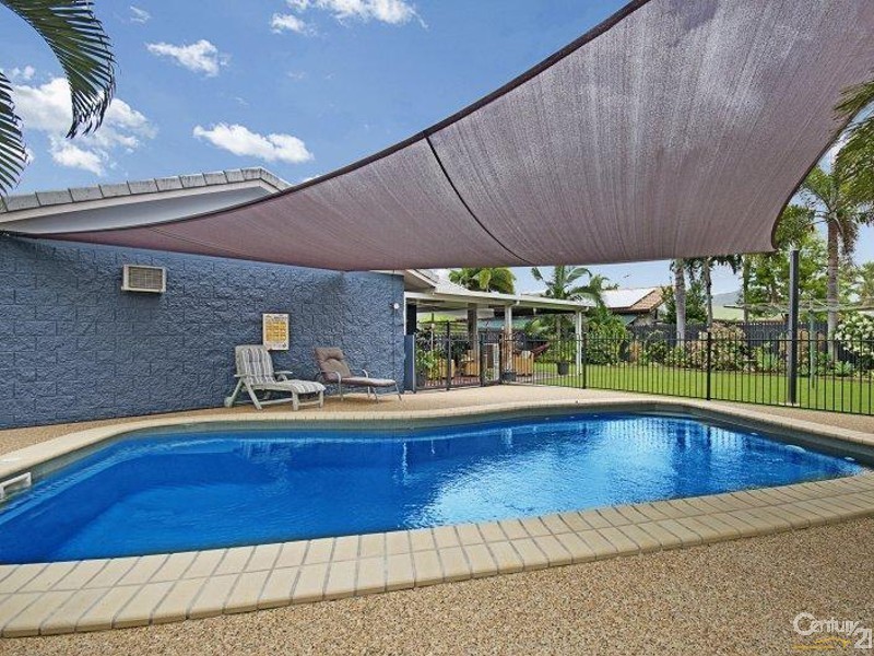 5  BEALE COURT, Kelso QLD 4815