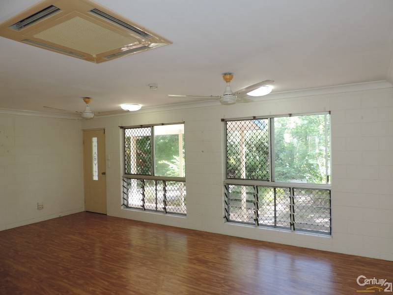 19 CARBINE COURT, Kelso QLD 4815