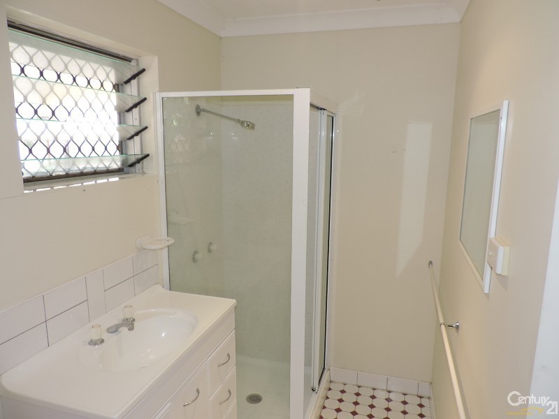 19 CARBINE COURT, Kelso QLD 4815