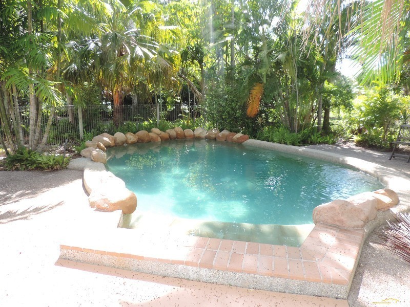 19 CARBINE COURT, Kelso QLD 4815