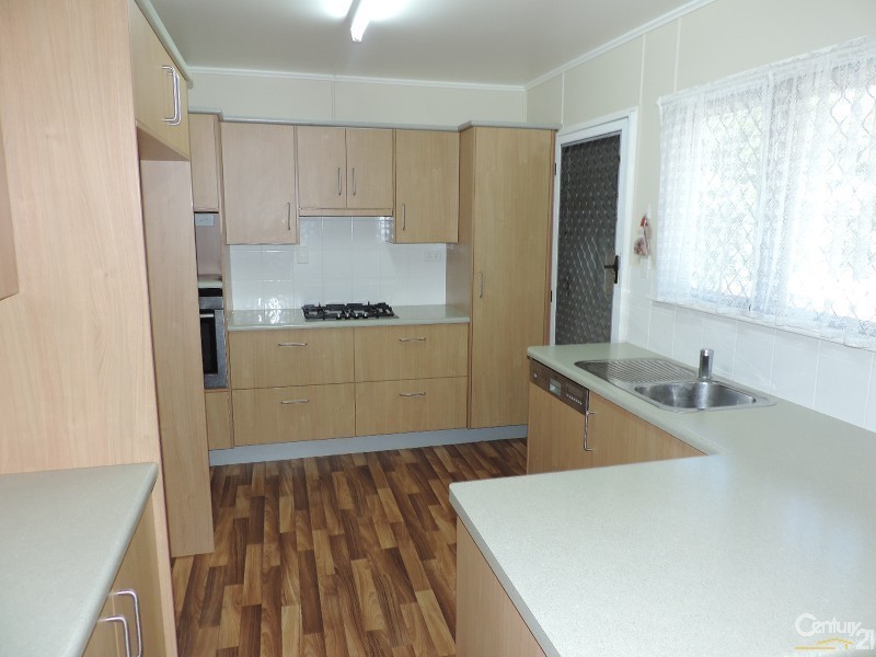 10 NOONGAH STREET, Currajong QLD 4812