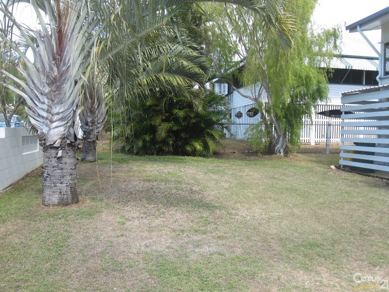 Belgian Gardens QLD 4810