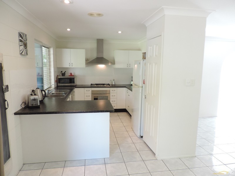 35 JOANNE STREET, Deeragun QLD 4818