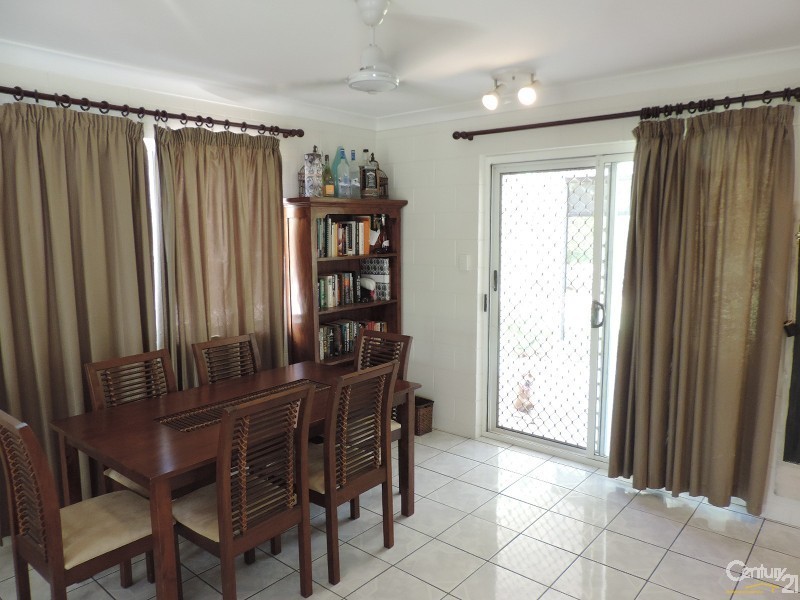 35 JOANNE STREET, Deeragun QLD 4818