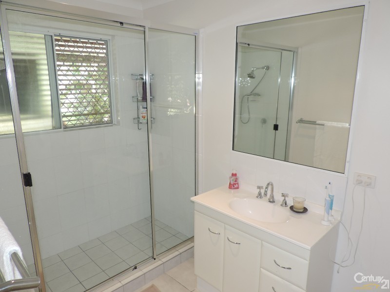 35 JOANNE STREET, Deeragun QLD 4818