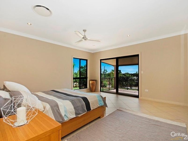 4 MT KULBURN DRIVE, Jensen QLD 4818