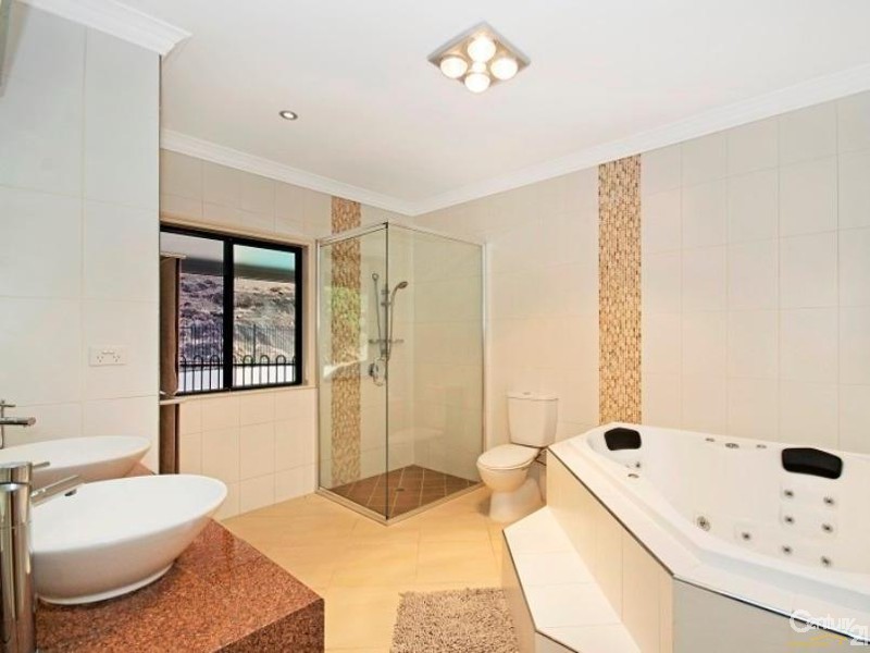 4 MT KULBURN DRIVE, Jensen QLD 4818