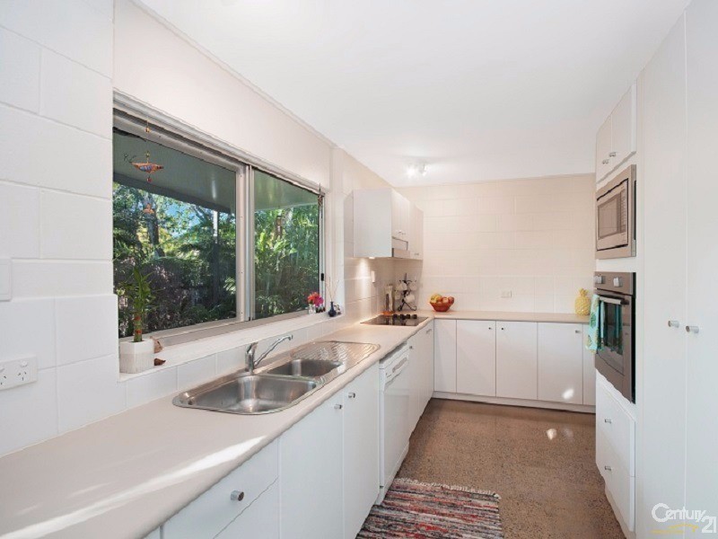 57 WACKETT STREET, Pallarenda QLD 4810