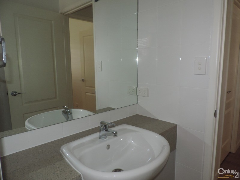 4/80 Cook Street, North Ward QLD 4810