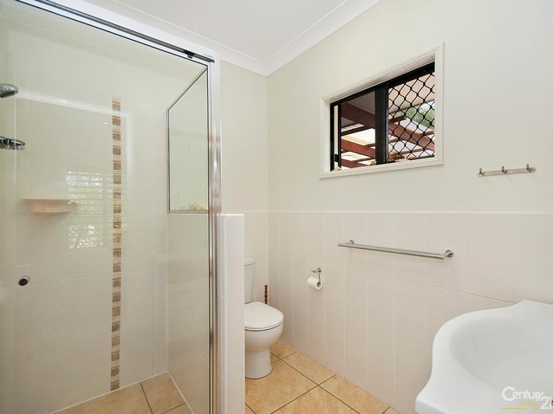 10 LORES COURT, Jensen QLD 4818