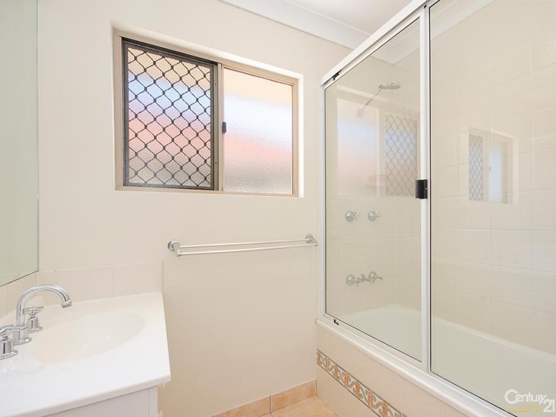 24 TANGO COURT, Kirwan QLD 4817