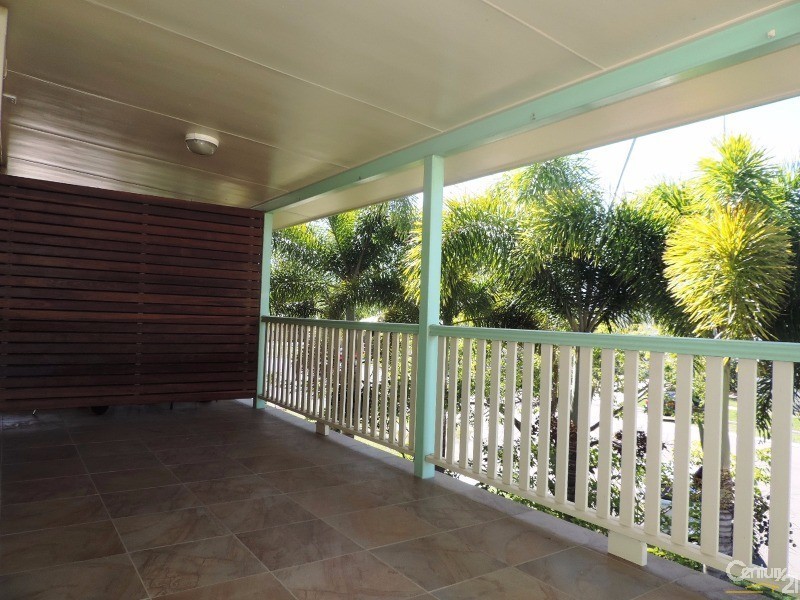 1/116 Eyre Street, North Ward QLD 4810