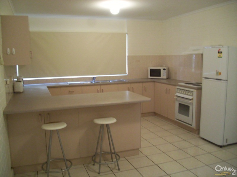 5/94 The Strand, North Ward QLD 4810