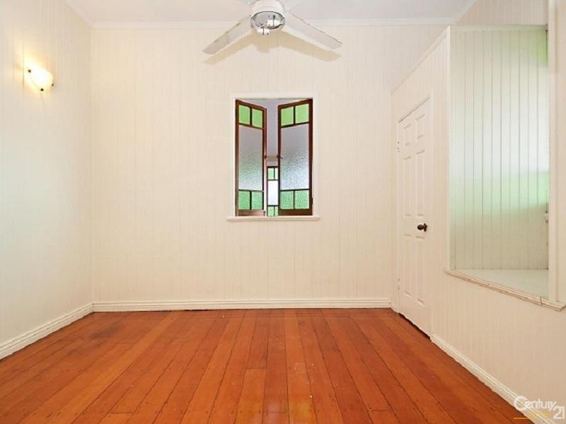 60 ROBERTSON STREET, Railway Estate QLD 4810