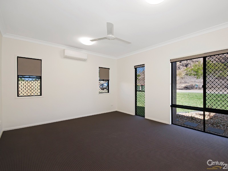 55 MARYLAND DRIVE, Deeragun QLD 4818