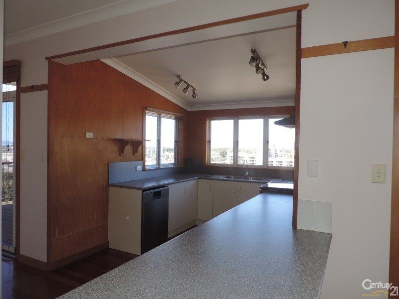 15 Melton Tce, Townsville QLD 4810