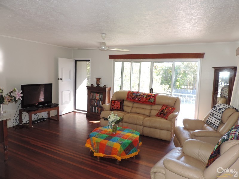 28 BAY STREET, Pallarenda QLD 4810