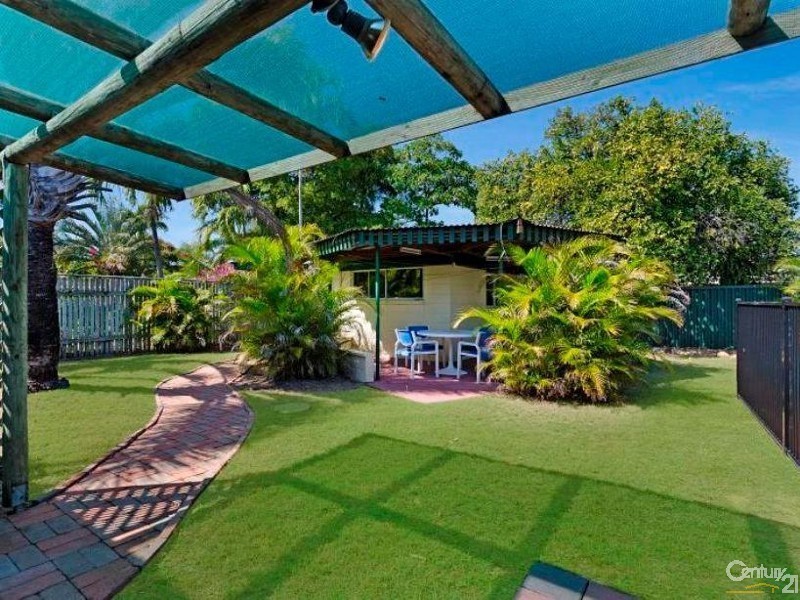 71 DYER STREET, Pallarenda QLD 4810