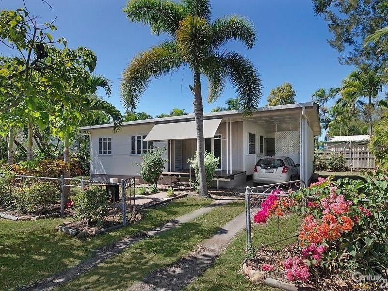 5 BISHOP STREET, Belgian Gardens QLD 4810