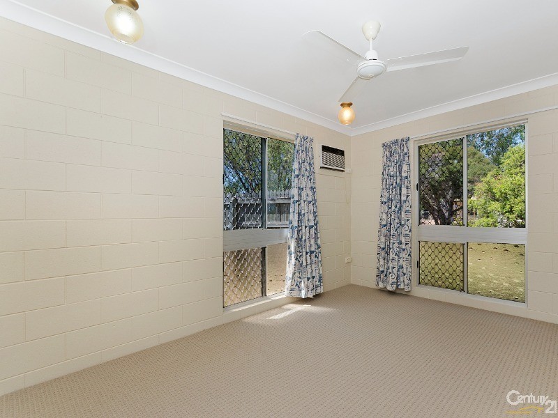 20 SALISBURY CRESCENT, Kirwan QLD 4817