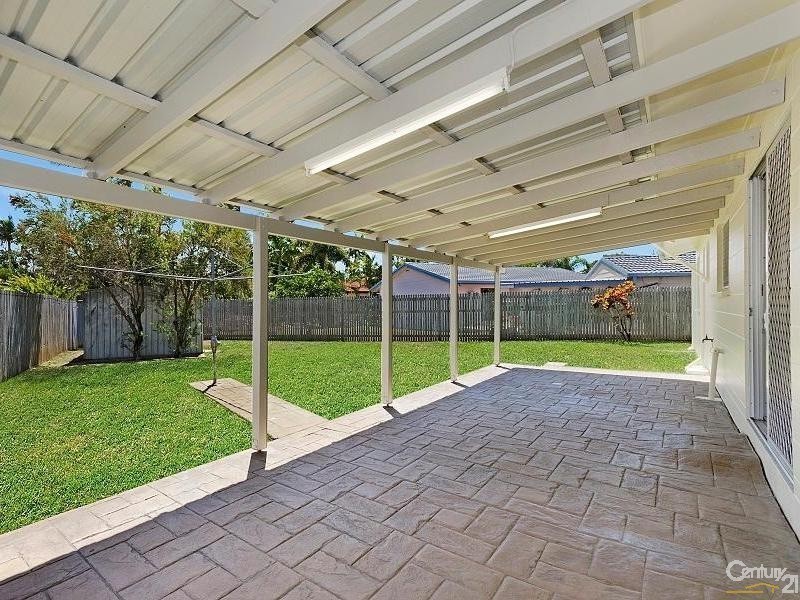 20 SALISBURY CRESCENT, Kirwan QLD 4817