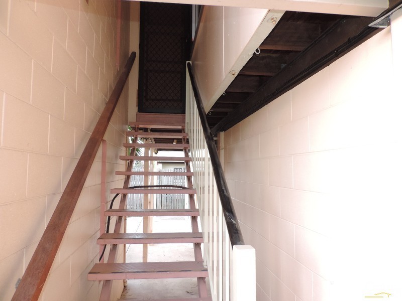 4 MOUNT LOUISA DRIVE, Mount Louisa QLD 4814