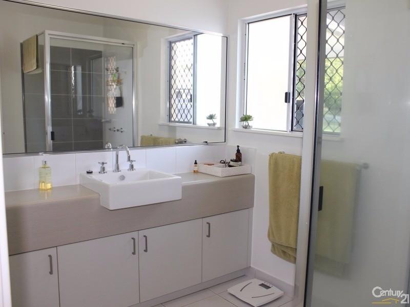 Mount Louisa QLD 4814