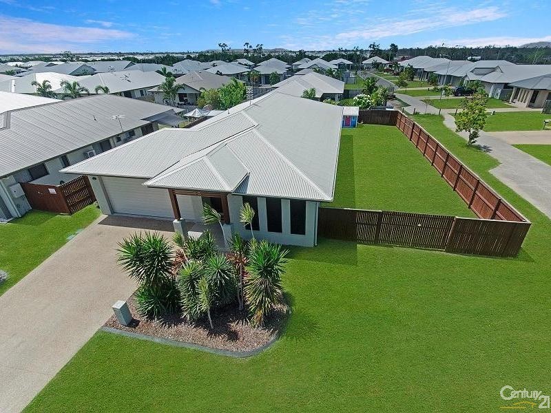 18 BATIKI CIRCUIT, Burdell QLD 4818