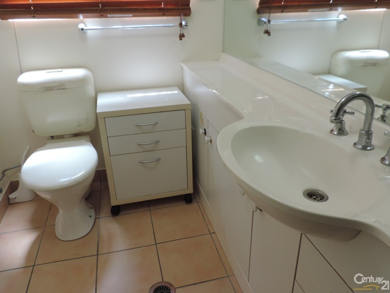 Belgian Gardens QLD 4810