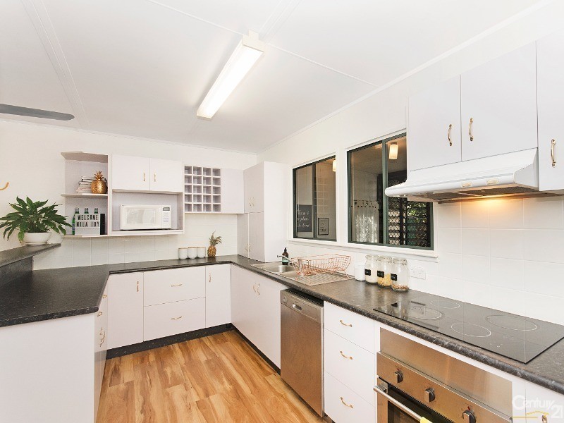 14 MASKELL STREET, Pallarenda QLD 4810