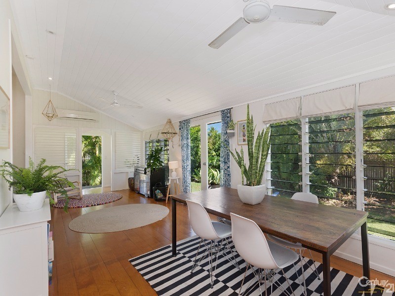 17 PARK STREET, Pimlico QLD 4812