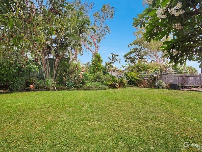 30  WACKETT STREET, Pallarenda QLD 4810