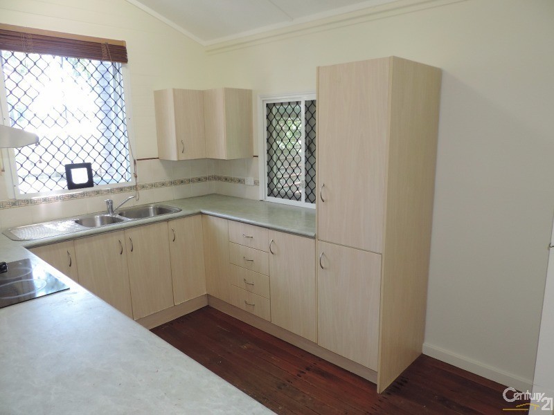 Hermit Park QLD 4812