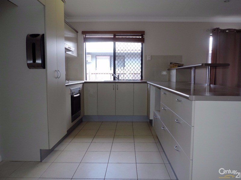 8 Ripon Court, Mount Low QLD 4818