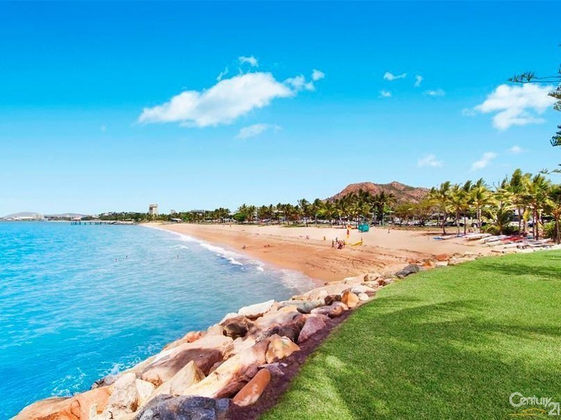 2/67 ROSE STREET, North Ward QLD 4810