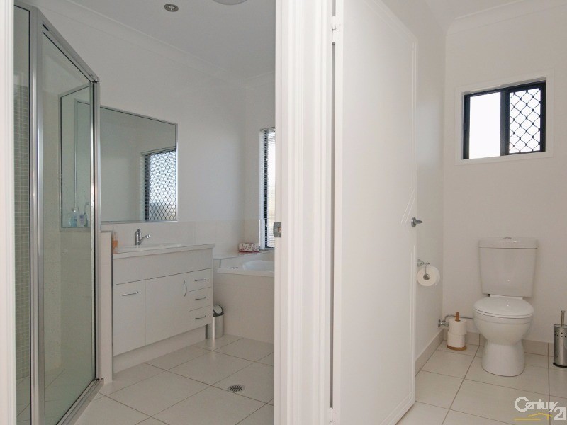 30 LADY MUSGRAVE CIRCUIT, Burdell QLD 4818