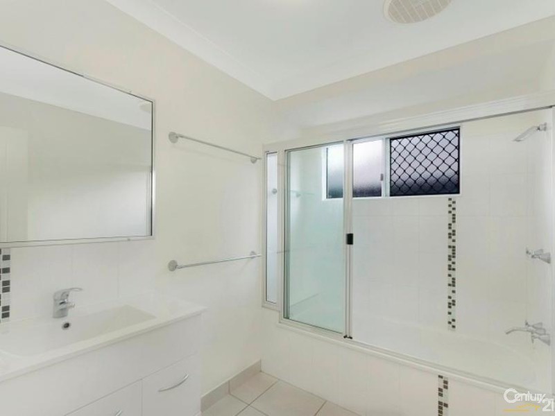 79 LADY MUSGRAVE CIRCUIT, Burdell QLD 4818